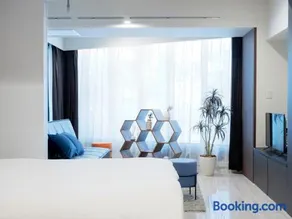 U Share Suite Sukumo - Image 1