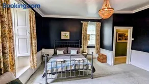 Estate Getaway at Powis House Estate - Image 3