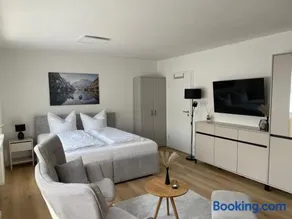 Apartment Cozy 25 - Image 3