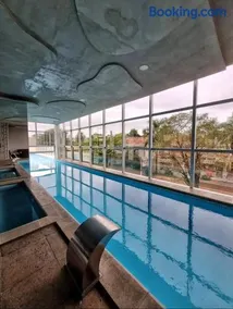 Miami Tower Premium Villa Mora - Image 4