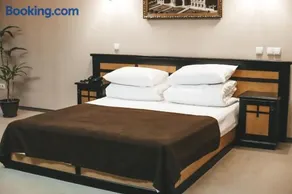 Georg Palace Hotel - Image 4