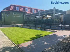Pokoje gościnne Słowiańska Słońsk (restauracja) - Image 1