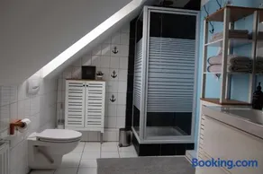 Privatzimmer mit eigenem Bad und Küche - Image 4