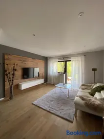 Ferienhaus mit Blick ins Grüne - Image 1