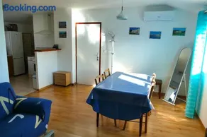 Appartement avec jardin et parking privatif clos - Image 3