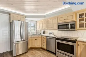 Experience beachfront luxury at 667 Amelia by the Sea, perfect for your next family getaway. - Image 3