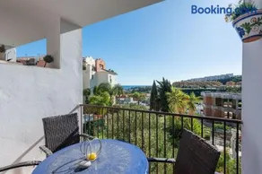 Seaview 2 beds appartment La Duquesa - Image 3