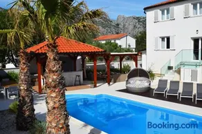 Villa Golden Apple - Image 1