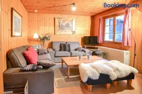 Chalet Castellani Apartment - Image 5