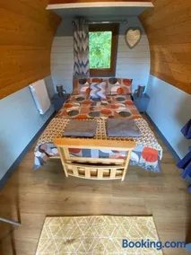 Smart glamping site in longtown, with veiws of the Black Mountains - Image 2