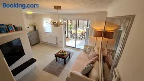 Lomond Gardens Place - Image 5