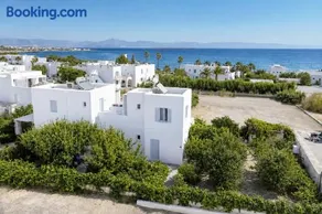 Flora & Agelos Studios - Paros - Image 1