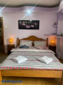 Central Home - Image 2