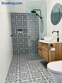 Coco's Bungalow - Image 3