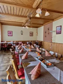 Hotel Gasthof Rose - Image 5