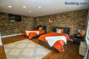 Charming apartment in Downtown Glendale - Image 1