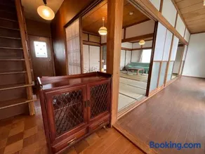 ぶどう畑に囲まれた貸切宿 白百合醸造から徒歩すぐ"Vineyard Vista" Vacation rental short walk from Winery - Image 2