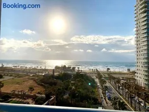 Exceptional view facing sea of Givat Olga Hadera - Image 1
