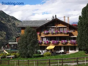 Chalet Petunia - Image 1