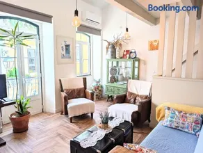'Gaivota' Charming Portuguese Style Apartment for Rent 'Vida à Portuguesa', Alojamento Local - Image 1