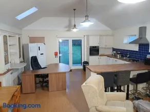 Pay2Stay - Image 2