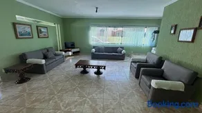 Casa a 50 metros da Praia da Riviera no Jardim São Lourenço - Casa com Wi-Fi - Image 5