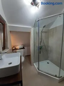 R-House - Image 3