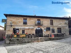 Hostal Rio Duero - Image 2