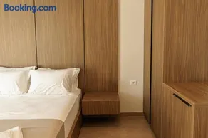 Abeille Rooms - Image 2