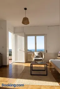 Mar Beach House - Image 1