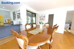 Best Location Entire House Staycation Parkland Surrounding - Image 2