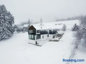 Vrh house - Image 1
