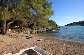 Secluded house with a parking space Cove Rasohatica, Korcula - 16651 - Image 5