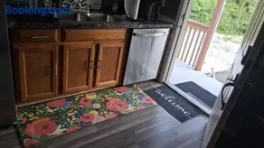 Comfortable home away from home - Image 5