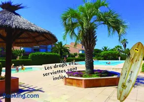 Appt T2 climatisé, climatisation neuve cette année!, Piscine, la Plage à 130m! Parking privé clos, Lave-linge, Lave-vaisselle, Draps, Linge et Ménage inclus! - Image 1