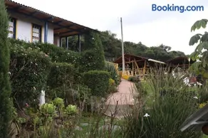 Chalet en Granja Campo Hermoso - Image 4