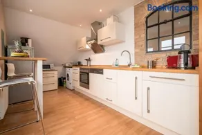 Appartamento con sauna, barbecue e terrazza - Image 5
