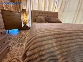 Couple Luxury Villa - Image 3