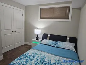 Excellent 2 Bedroom Basement Suite Apartment - Image 3
