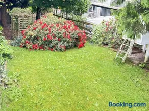 Cozy Nook in Fraser Valley Getaway with Breakfast - Image 5
