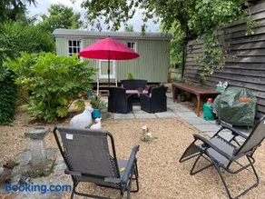 Thatched Cottage - Image 3
