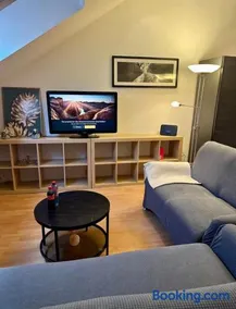 Helles Appartment, WLAN, Netflix, Nähe CHIO - Image 1