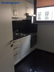 Modernes Bambus Apartment Einzigartiges Asia- Design Top-Komfort in Plagwitz 85 qm - Image 3