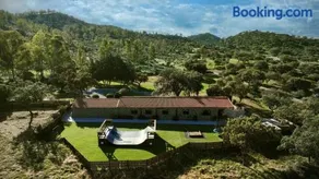 Casa Rural con skatepark y piscina " La Quijada del Lobo " - Image 1