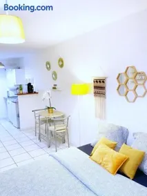 Studio à 5 mn à pied de la gare Saint-Roch - Image 2