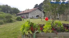 Apartamentos Iparagirre - Image 1