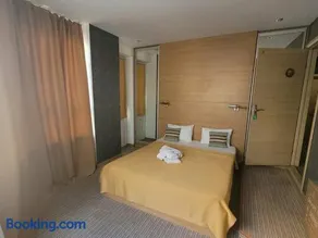 Mini Hotel on Poznyaky - Image 3