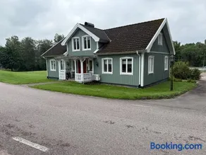 Hagabergets Vandrarhem - Image 1