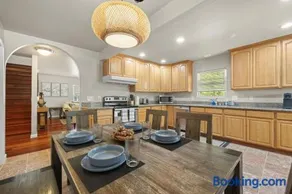 Redmond Country Retreat 3BR 2BA Near Woodinville Seattle - Image 5