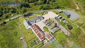 Garrison Farm with Hot Tub - Image 5